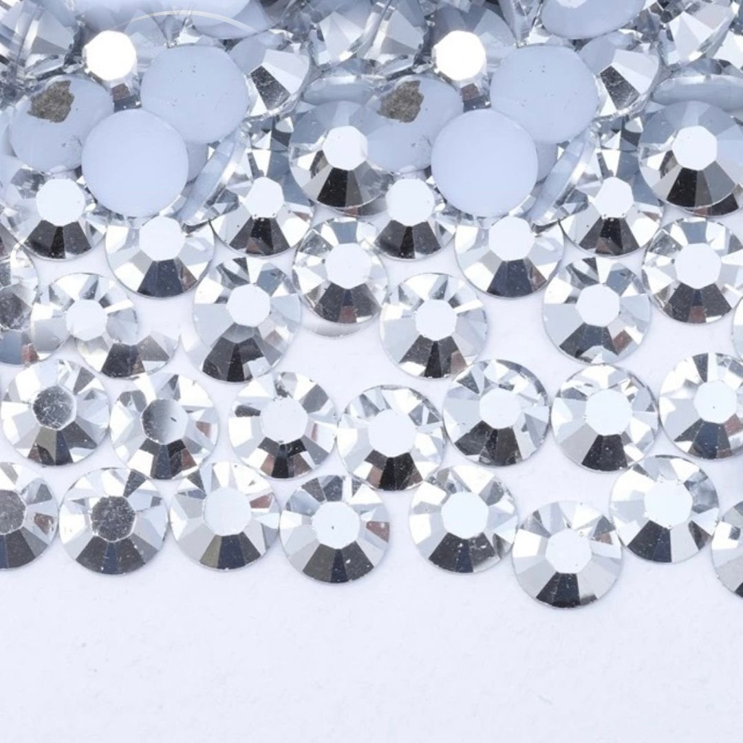 Silver Non-Hotfix Resin Rhinestone – product image 1