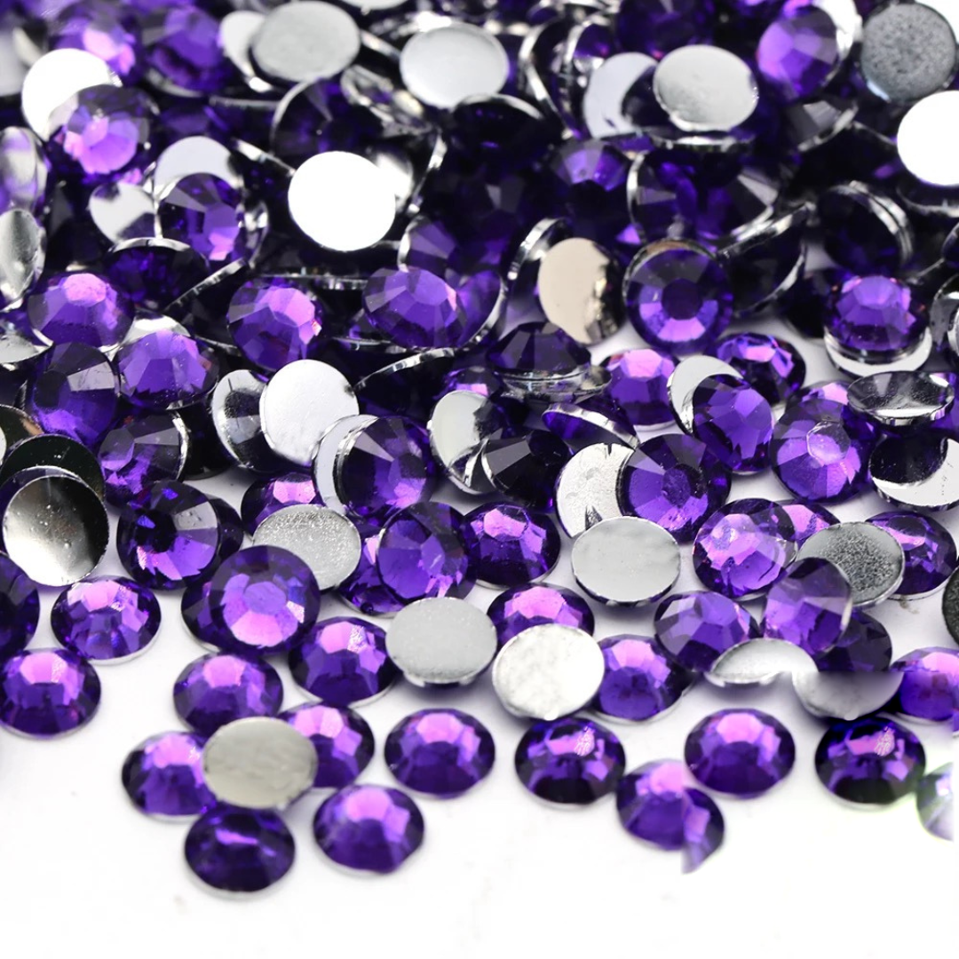 Dark Amethyst Non-Hotfix Resin Rhinestone – product image 1