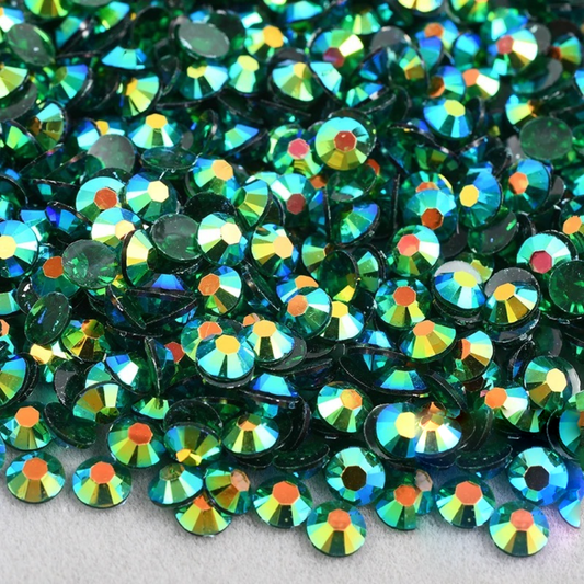 Transparent Emerald AB Non-Hotfix Resin Rhinestone – product image 1