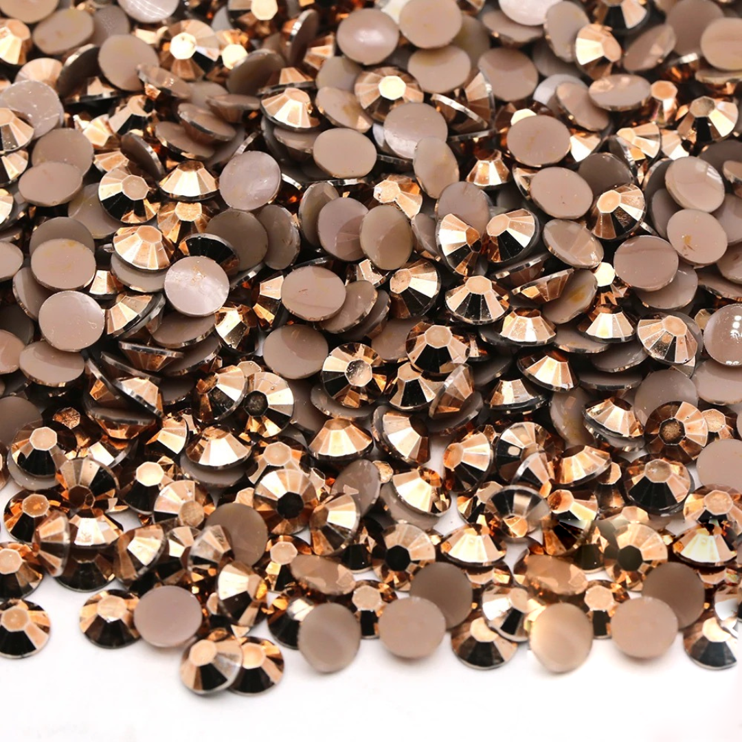 Rose Gold Non-Hotfix Resin Rhinestone – product image 1