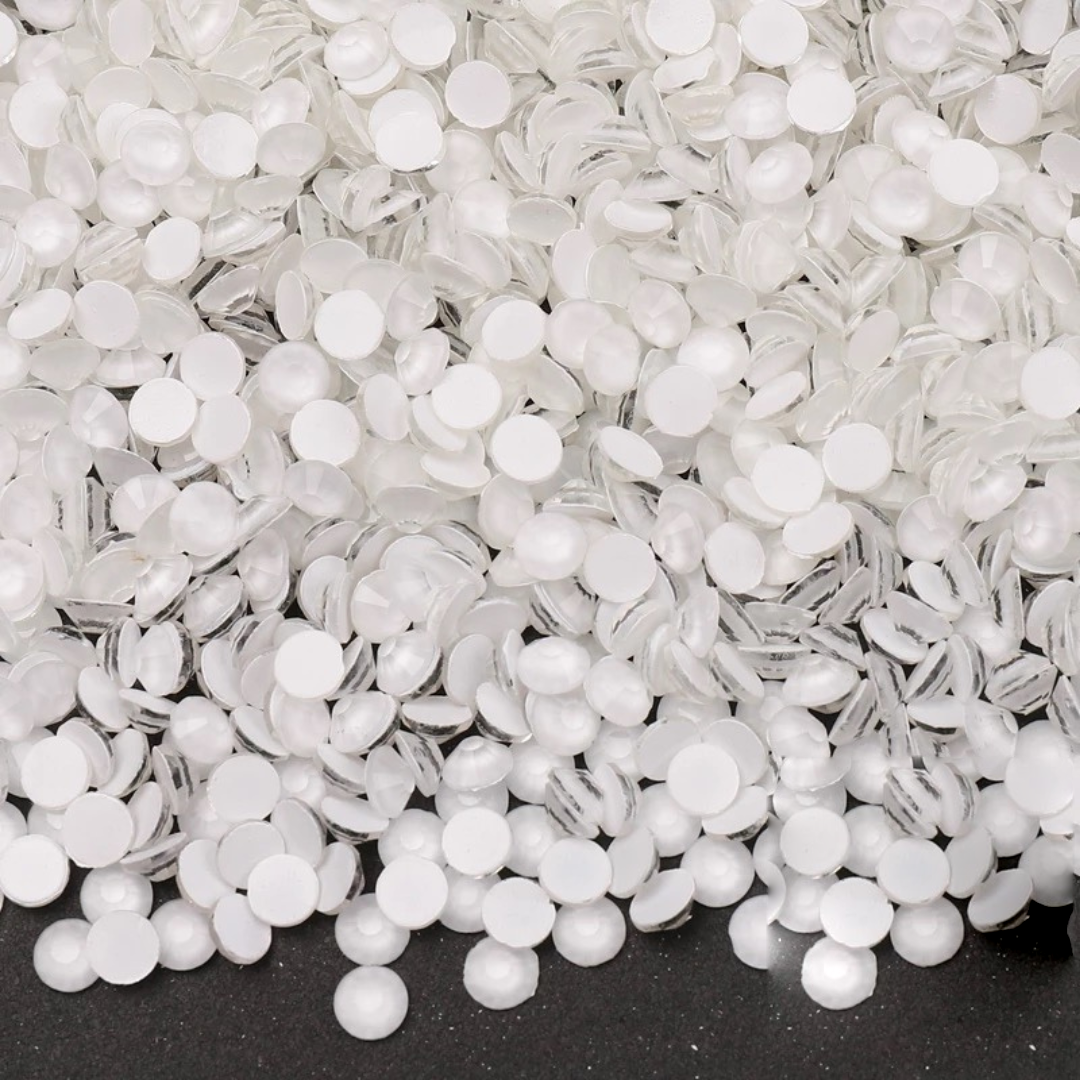Neon White Flatback Glass Non-Hotfix Rhinestone – product image 1