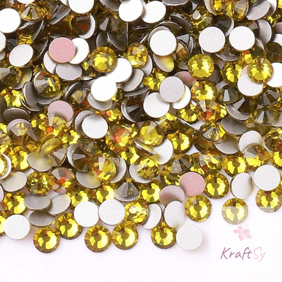 Olivine Flatback Glass Rhinestone