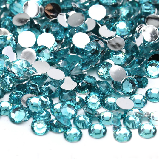 Aquamarine Non-Hotfix Resin Rhinestone – product image 1