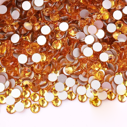 Topaz Flatback Glass Rhinestone – product image 1