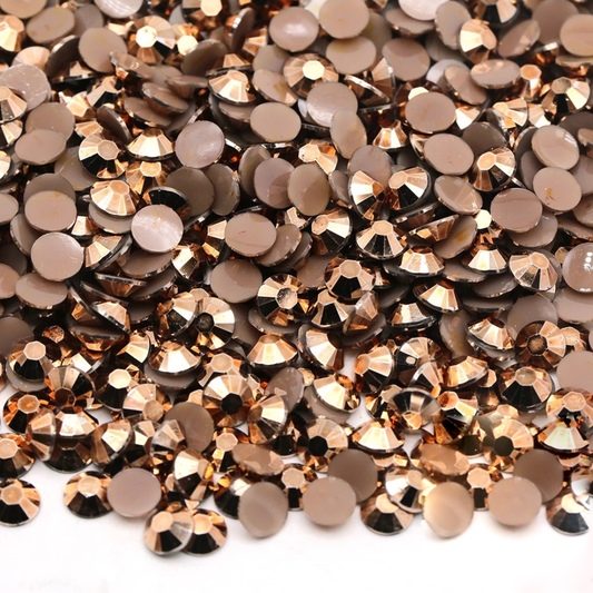 Rose Gold Non-Hotfix Resin Rhinestone – product image 1