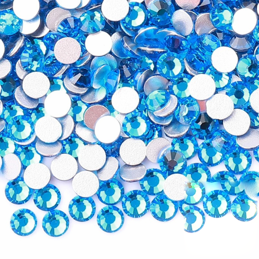 Capri Blue Flatback Glass Rhinestone – product image 1