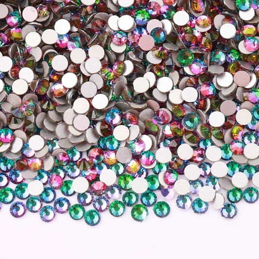 Green Flare Flatback Glass Rhinestone – product image 1