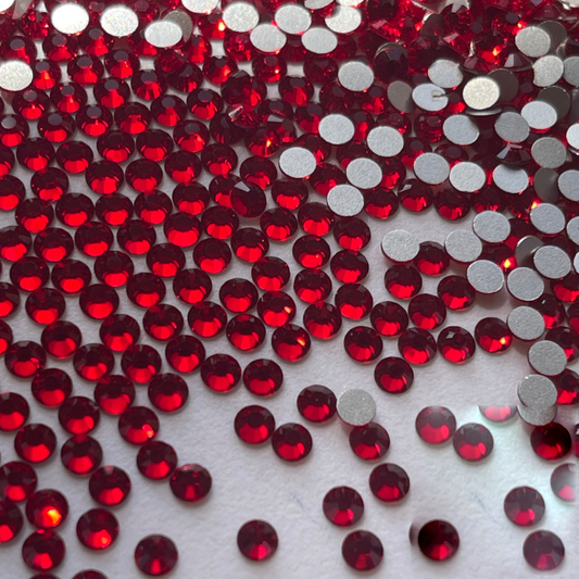 Siam Flatback Glass Rhinestone – product image 1