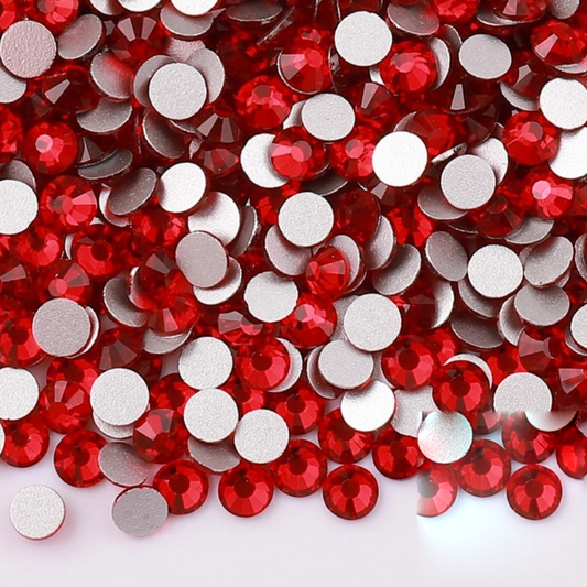 Light Siam Flatback Glass Rhinestone – product image 1