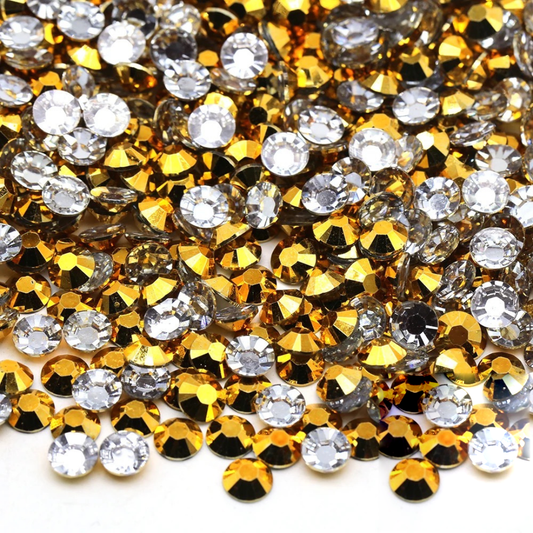 Gold Non-Hotfix Resin Rhinestone – product image 1