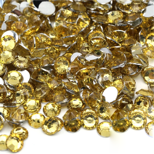 Light Topaz Non-Hotfix Resin Rhinestone – product image 1